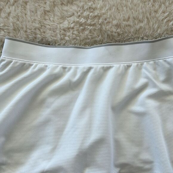 adidas Women's Core Club Skirt White, built in shorts, White, Large, NWT - Picture 3 of 8